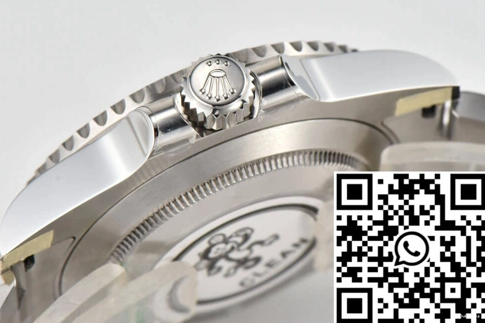 114060-97200 Factory Dial Rolex V4 Black Clean Submariner 0424